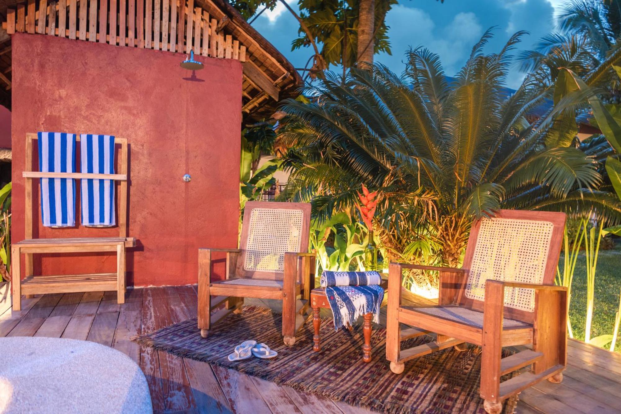 Alon Cloud9 Beach Front Catangnan Ngoại thất bức ảnh